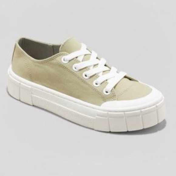 Mad Love Women's Fran Sneakers - Picture 1 of 2